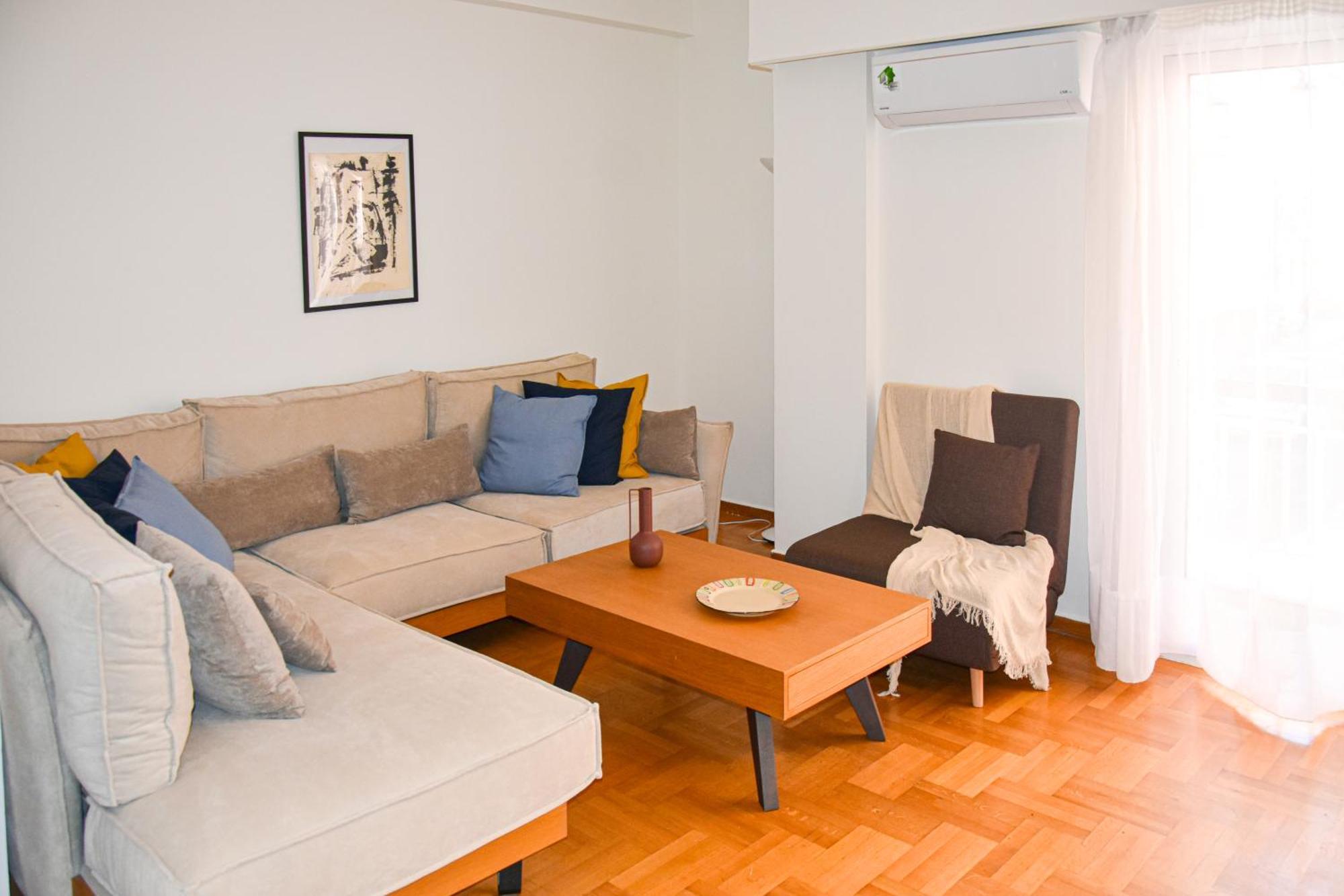 Spacious Modern Apartment In Pagkrati アテネ エクステリア 写真