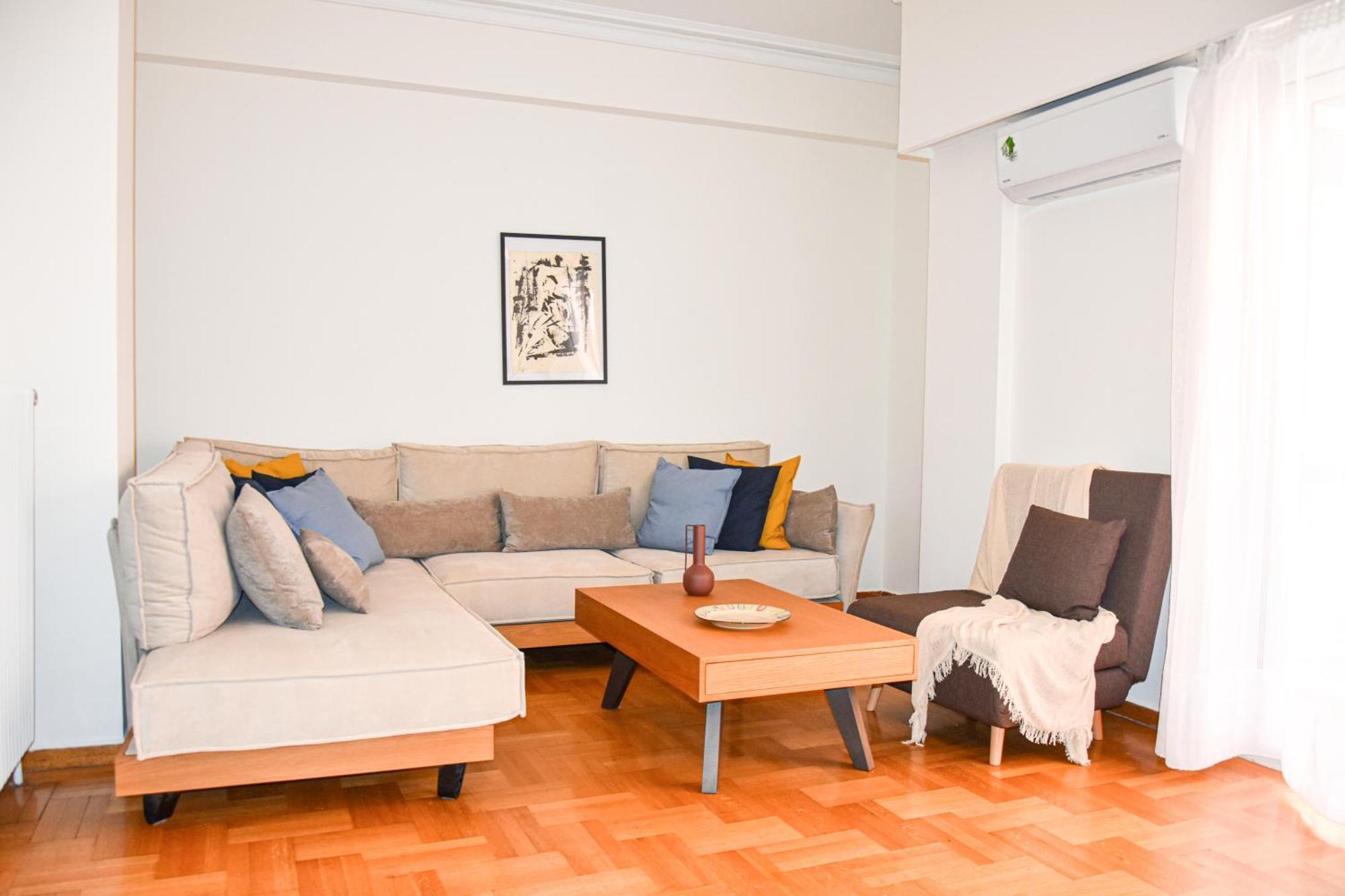 Spacious Modern Apartment In Pagkrati アテネ エクステリア 写真